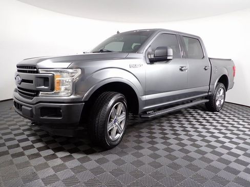 Used 2019 Ford F150 XLT w/ Equipment Group 302A Luxury image 10