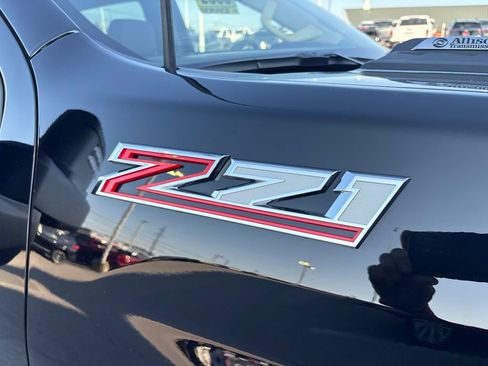 Used 2024 Chevrolet Silverado 2500 LT AWD/4WD image 5