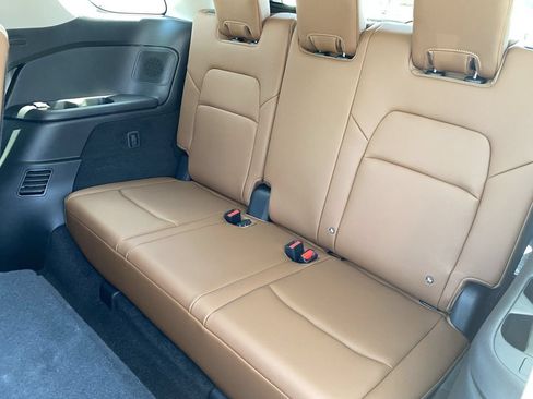 New 2026 Nissan Pathfinder Platinum w/ Cargo Package AWD/4WD image 20