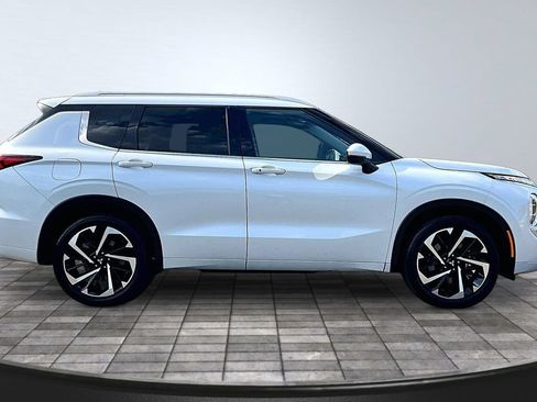 Used 2022 Mitsubishi Outlander SEL AWD/4WD image 8