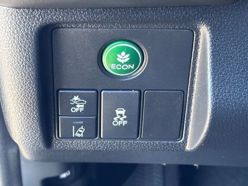 Used 2022 Honda HR-V EX image 19