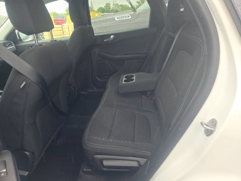 Used 2023 Ford Escape Active w/ Tech Pack #2 AWD/4WD image 9