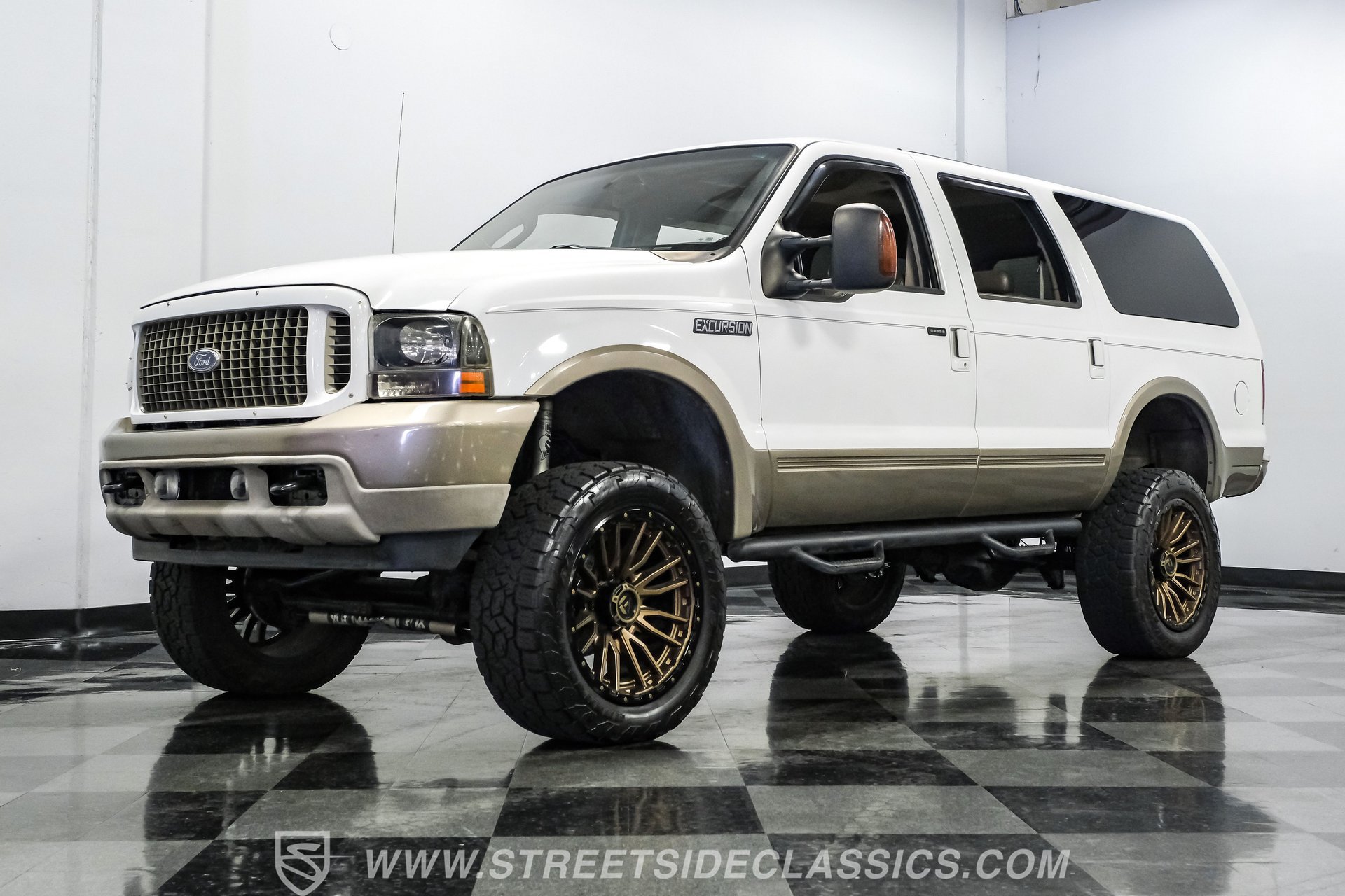 Used 2004 Ford Excursion Eddie Bauer AWD/4WD image 21