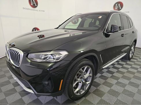 Used 2023 BMW X3 xDrive30i w/ Premium Package image 5