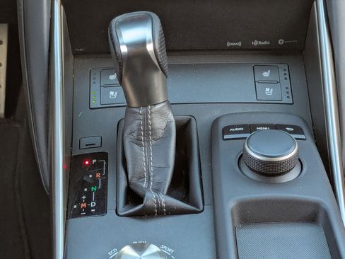 Used 2018 Lexus IS 300 F Sport image 20