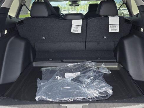 New 2026 Honda CR-V EX-L image 10