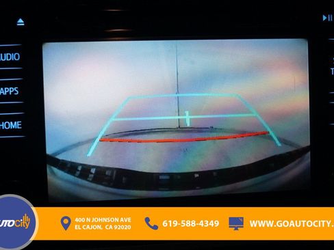 Used 2019 Toyota Tacoma TRD Sport image 11