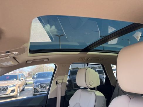 Used 2021 Audi Q5 2.0T Premium Plus w/ Premium Plus Package image 12