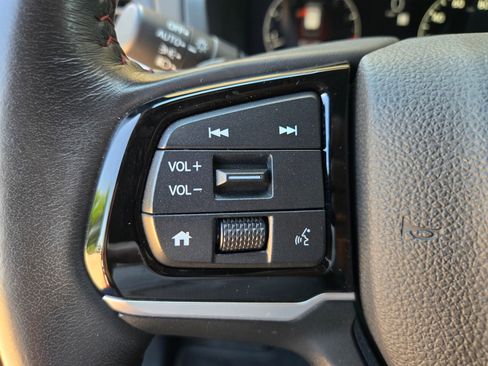 Used 2025 Honda Odyssey Sport-L image 11