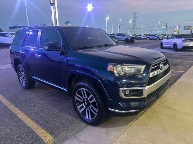 Used 2021 Toyota 4Runner Limited AWD/4WD image 3