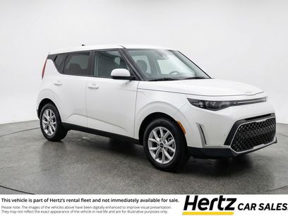 Used 2025 Kia Soul LX w/ LX Technology Package
