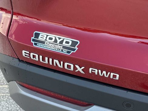 New 2027 Chevrolet Equinox LT w/ Convenience Package II AWD/4WD image 30