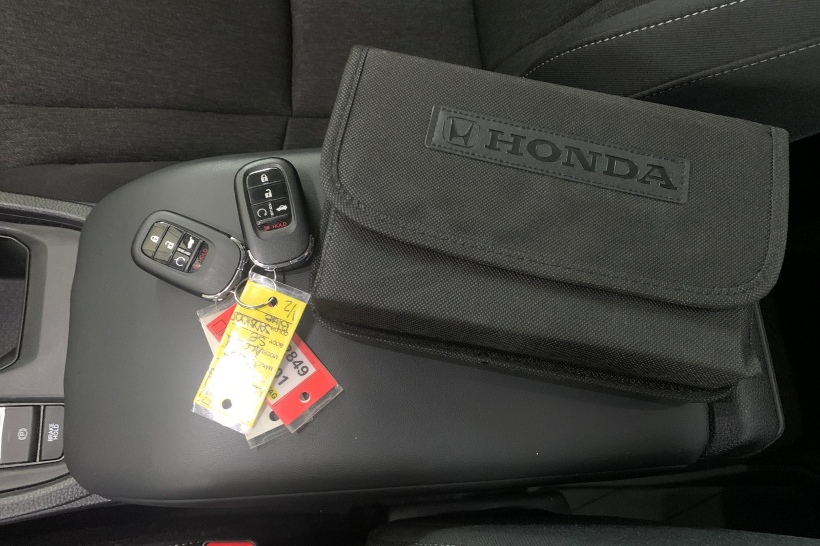 Certified 2025 Honda Accord SE image 9