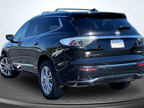 Used 2024 Buick Enclave Avenir w/ Avenir Technology Package AWD/4WD image 14