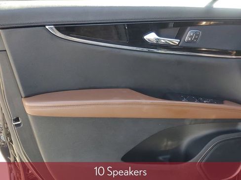 Used 2022 Lincoln Nautilus Reserve image 12