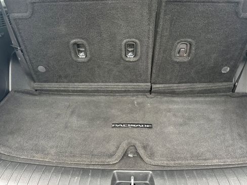 Used 2022 Hyundai Palisade SEL w/ Premium Package image 16