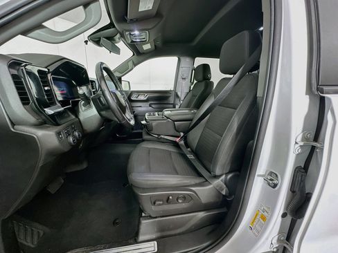 Used 2022 Chevrolet Silverado 1500 RST AWD/4WD image 13