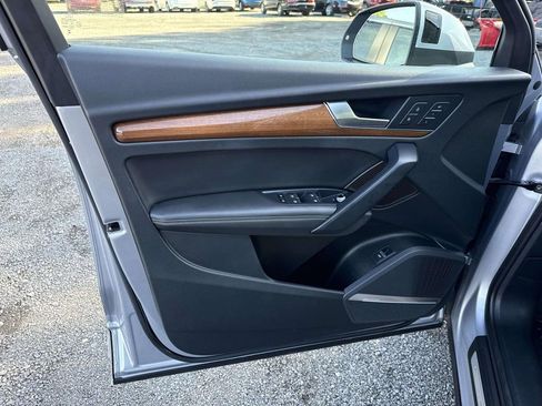 Used 2023 Audi Q5 2.0T Premium Plus w/ Premium Plus Package image 12