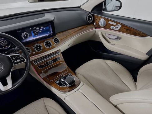 Used 2020 Mercedes-Benz E 350 4MATIC Sedan image 30