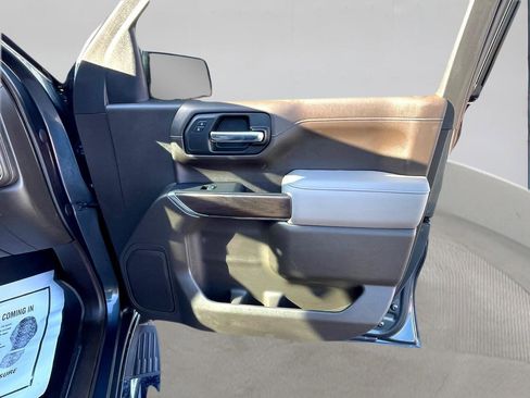 Used 2020 GMC Sierra 1500 SLT w/ SLT Premium Package image 21