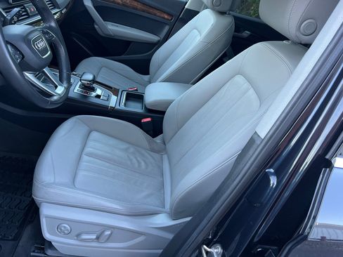 Used 2018 Audi Q5 2.0T Premium Plus w/ Premium Plus Package image 20