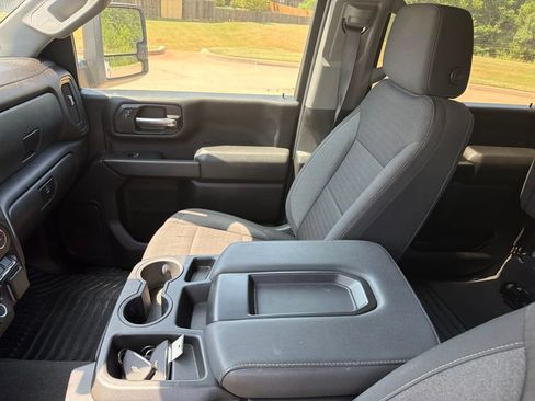 Used 2024 Chevrolet Silverado 2500 Custom w/ Custom Value Package AWD/4WD image 14