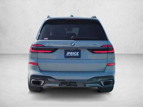 Certified 2024 BMW X7 xDrive40i w/ M Sport Package image 7