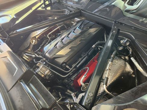 Used 2024 Chevrolet Corvette Stingray Preferred Cpe w/ 2LT image 31