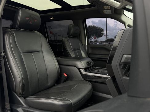 Used 2020 Ford F250 Lariat w/ Lariat Ultimate Package AWD/4WD image 29