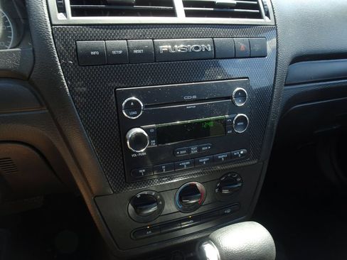 Used 2008 Ford Fusion SE FWD image 18