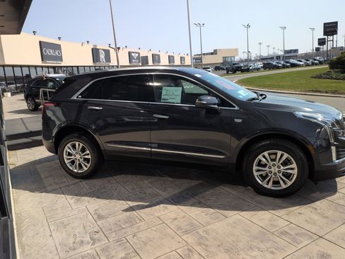Used 2023 Cadillac XT5 Luxury image 8