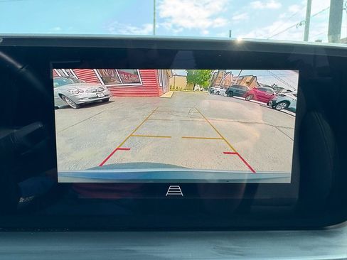 Used 2024 Buick Encore GX Preferred AWD/4WD image 20