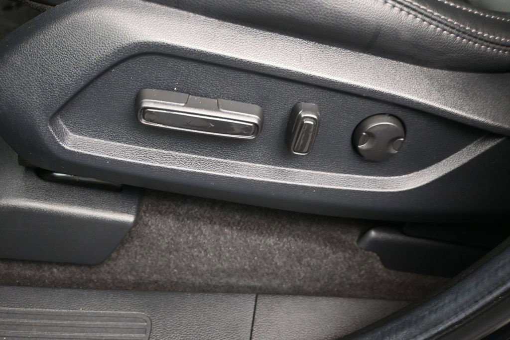 Used 2024 Honda Pilot EX-L image 12
