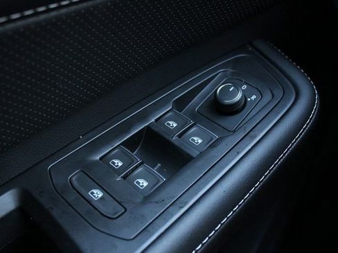 New 2026 Volkswagen Atlas SE image 7