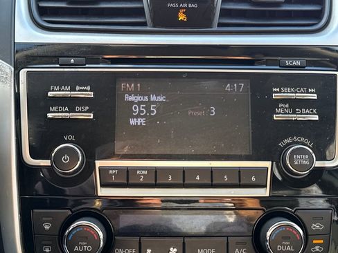 Used 2018 Nissan Altima 2.5 SL image 23