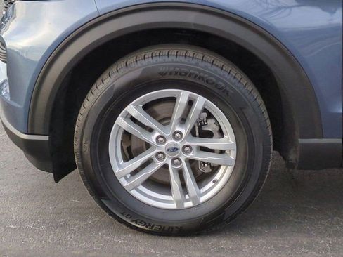 Used 2020 Ford Explorer XLT image 7