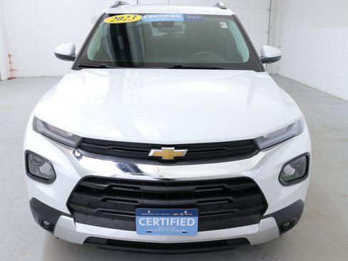 Certified 2023 Chevrolet TrailBlazer LT image 2