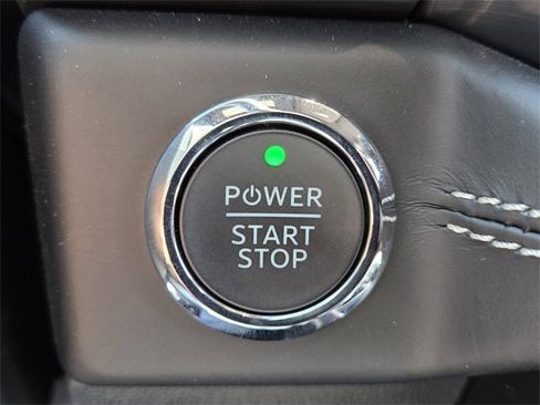 Used 2024 Ford F150 Lightning Platinum image 35