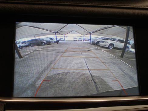 Used 2018 Cadillac XT5 Luxury w/ Driver Awareness Package image 23