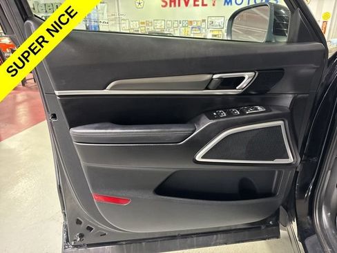Used 2022 Kia Telluride S AWD/4WD image 12