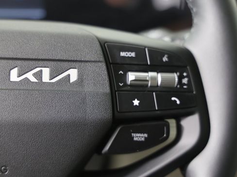 New 2026 Kia Sportage EX w/ EX Panorama Roof Package image 16