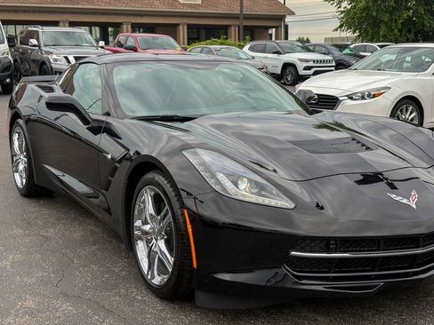 Used 2016 Chevrolet Corvette Stingray Coupe w/ 2LT Preferred Equipment Group RWD image 3