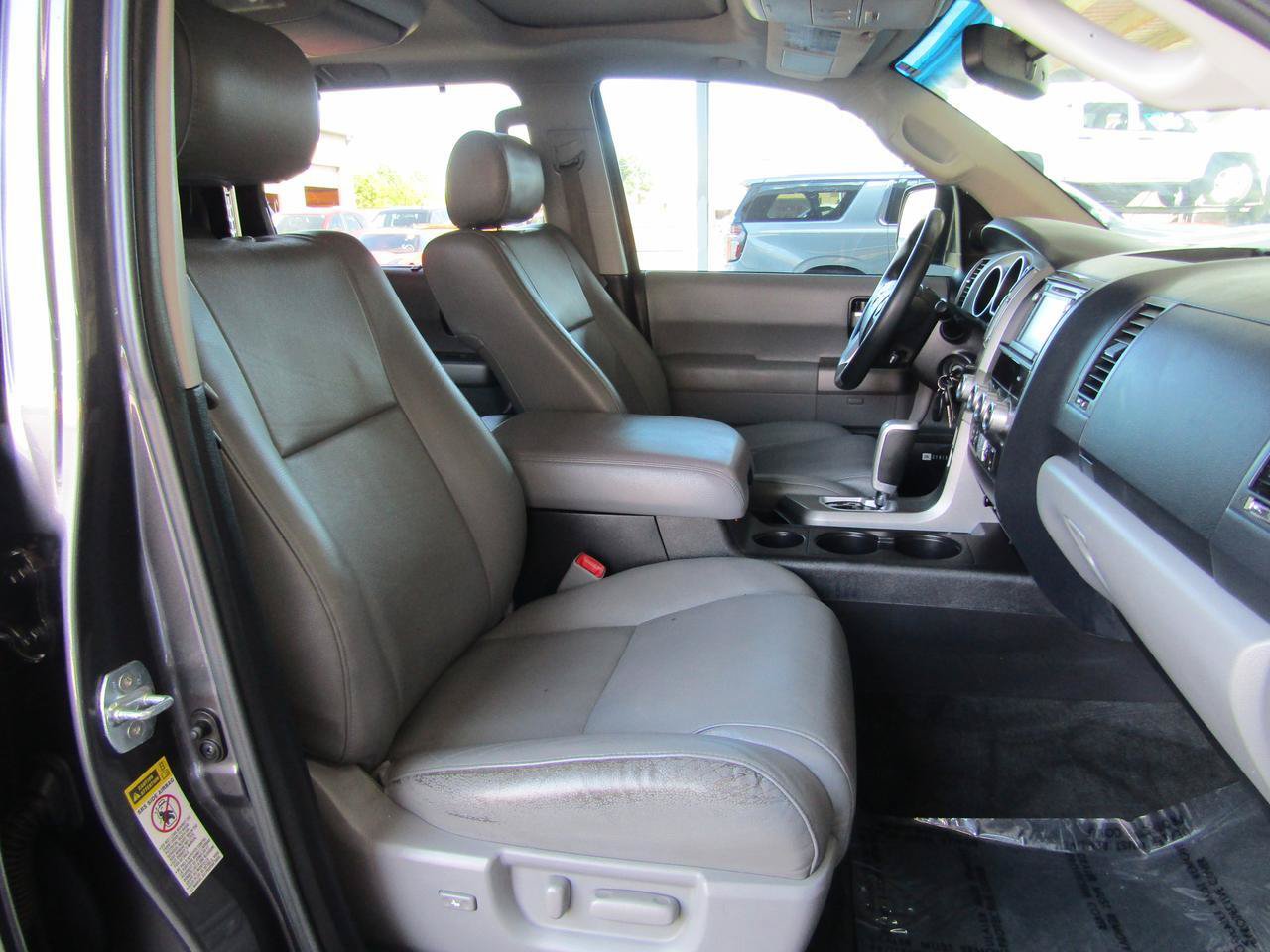 Used 2015 Toyota Sequoia Limited RWD image 13