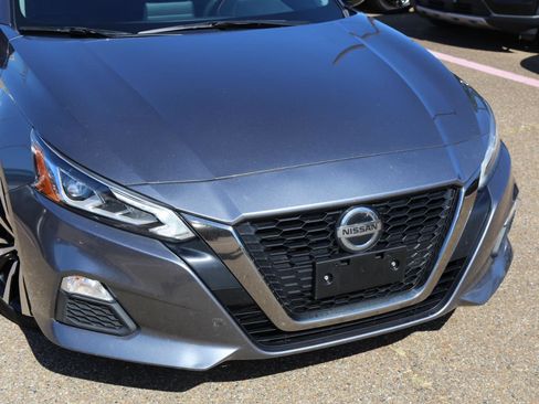 Used 2022 Nissan Altima 2.0 SR image 9