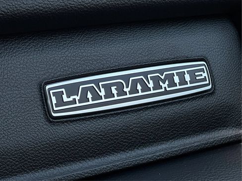 Used 2020 RAM 1500 Laramie AWD/4WD image 44