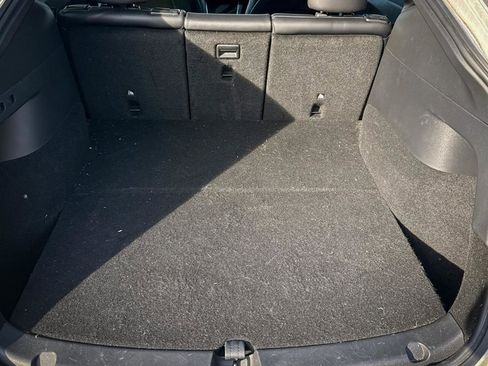 Used 2021 Tesla Model Y Long Range image 8