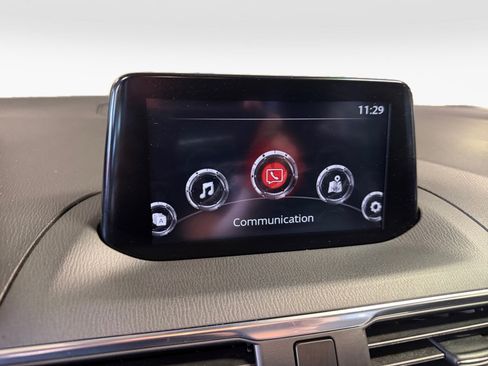 Used 2018 MAZDA MAZDA3 Grand Touring w/ Premium Equipment Package FWD image 21