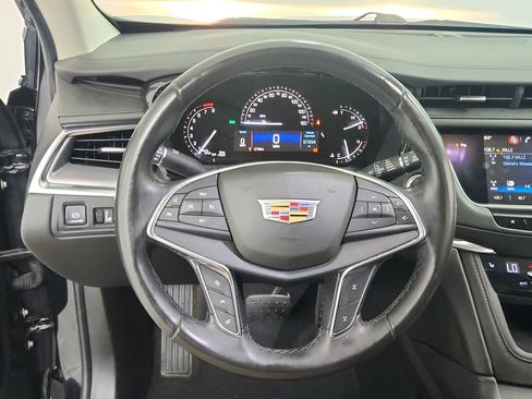 Used 2019 Cadillac XT5 Luxury AWD/4WD image 19