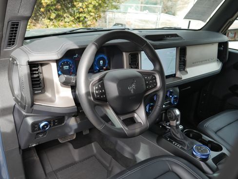 Certified 2025 Ford Bronco Outer Banks image 4