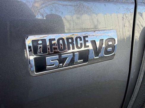 Used 2018 Toyota Tundra SR5 image 28